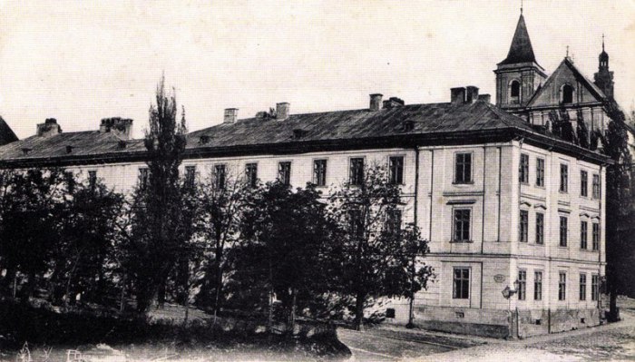 Німецька гімназія на Підвальній у Львові на початку ХХ століття