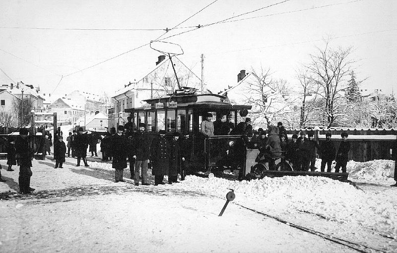Трамвай поблизу депо (кінець XIX століття)