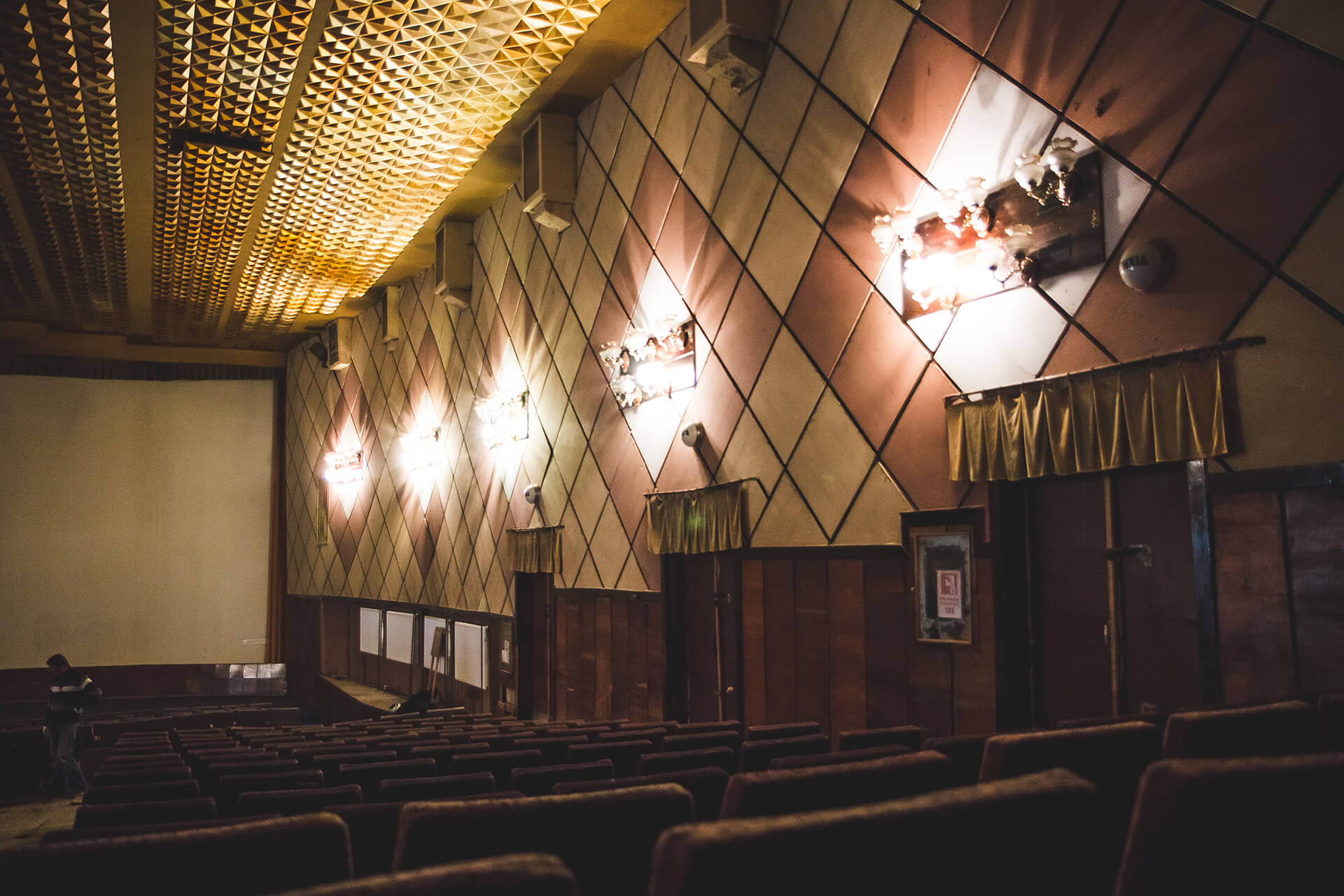  золота зала кінотеатру “Львів”