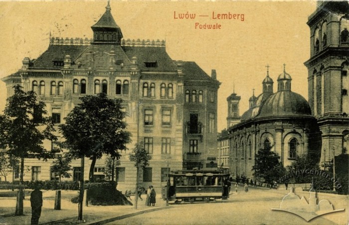 Трамвай на вул. Підвальній, 1908-1910