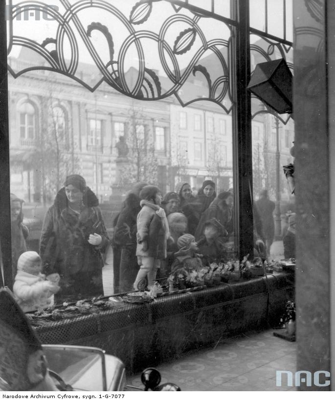 Цукерня Людвіга Залевського на вул. Академічній, 22 (тепер – Шевченка, 10), 1933