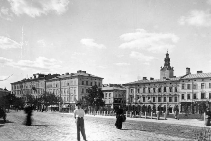 Колія кінного трамваю на пл. Галицькій, фото, кінець XIX ст.