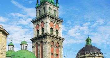 Вежа Корнякта © WIKI