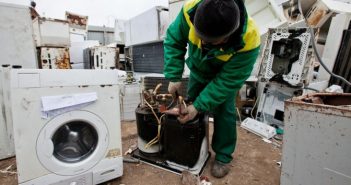 смітник великогабаритної побутової техніки