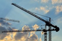 будівельний кран будівництво