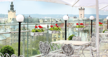 Тераса ресторану «PartyFon»