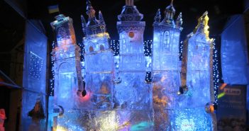 льодові скульптури