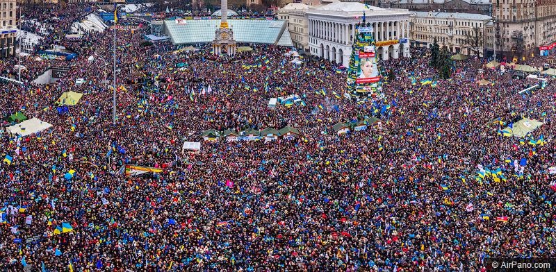 8 грудня, “Марш мільйонів”. Фото airpano.com.