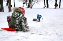 діти санки сніг сани санчата зима