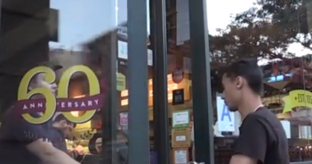 Кафе «Веселка»: українець відкрив популярний ресторан на Манхеттені (відео)
