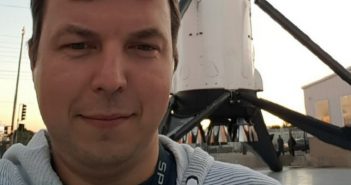Інженер з Житомира брав участь у створенні ракети Falcon компанії SpaceX. Він розповів про роботу в команді Ілона Маска.