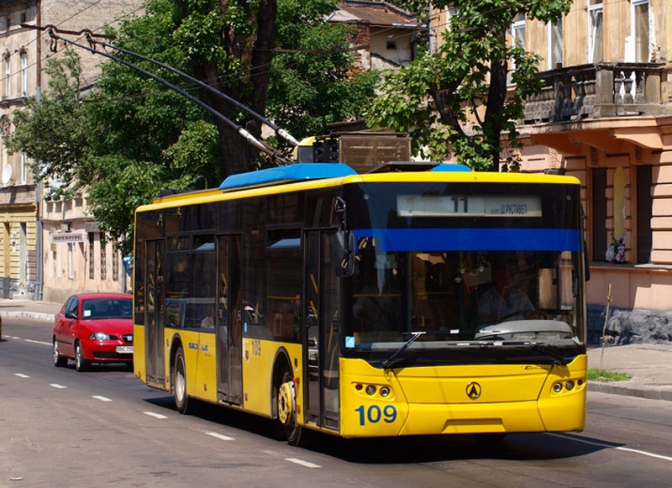 тролейбус 11