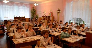 Львівські медики анкетували близько 70 тис. школярів з усіх львівських шкіл