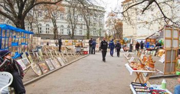 ринок "Вернісаж", Львів
