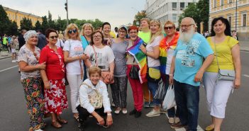 Коли син – гей: два дні з мамами ЛГБТ-дітей, які приїхали на Київпрайд