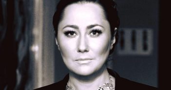 Олена Мозгова