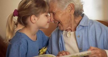 бабуся бабця