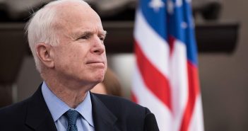 Джон Маккейн