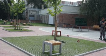 На вулиці Кульпарківській облаштовують громадський простір