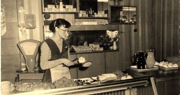 Культова кав’ярня Львова “Вірменка” у Львові на вулиці Вірменській, 19