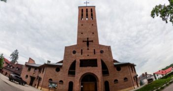 На Сихові освятили новозбудований храм Архангела Михаїла