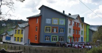 На Львівщині відкрили школу з назвою "Кольорова Мрія"