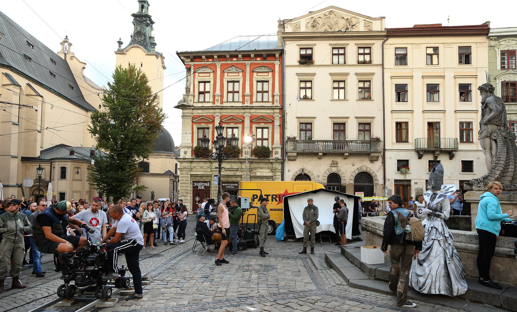 Як «Квартал 95» знімає романтичну комедію у центрі Львова (фото)