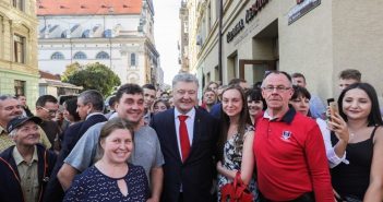 Як минув день Петра Порошенка у Львові