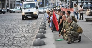 Львів зустрів 20-річного бійця, який зaгинyв на Донбасі