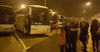 Через протести євробляхарів на кордоні застрягли три автобуси з дітьми зі Львова і Одеси