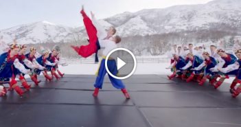 Гопак з американського штату Юта у виконанні інтернаціонального ансамблю