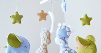Іграшки над дитячим ліжечком: руйнуємо міфи