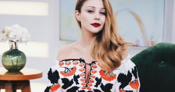 тіна кароль у вишиванці вишиванка