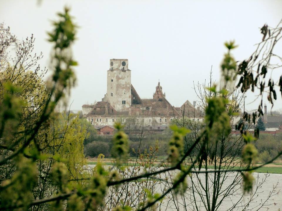 Колишній бернардинський монастир на Забужжі. Фото: Богдан Волошин