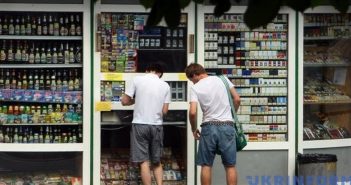 У Львові заборонили продаж алкоголю у кіосках та МАФах