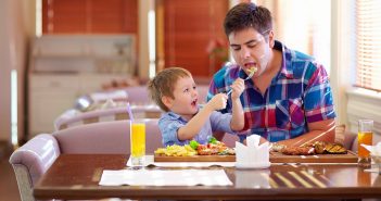 ресторан дружній до дітей до дитини кафе Kid-friendly-restaurant-Newcastle