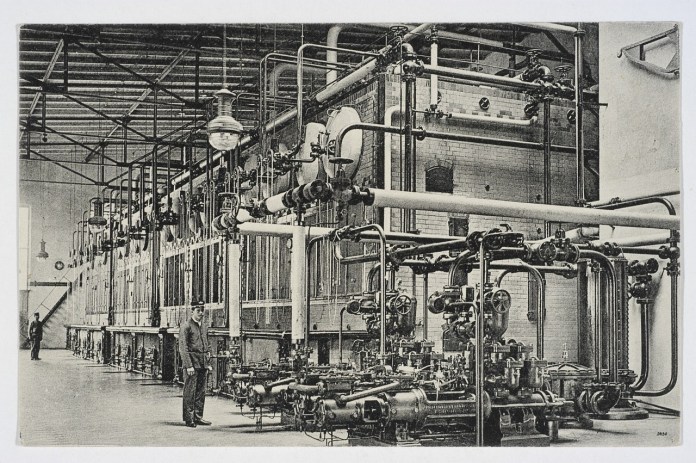 Цех електростанції на Персенківці. Фото першої пол. XX ст.