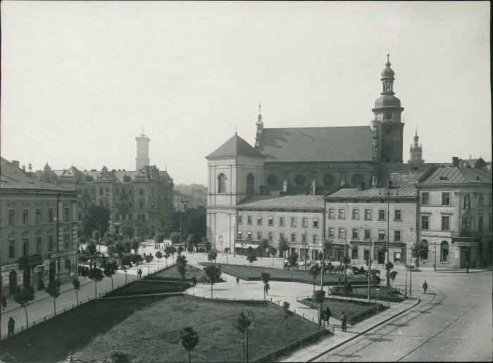 Вигляд площі Соборної в 1925 році