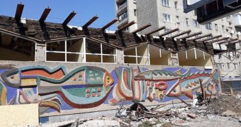 Нові власники львівського магазину «Океан» знищили відому мозаїку з рибами