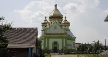 село Потелич