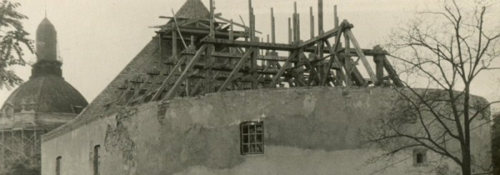 Перебудова даху Порохової вежі в 1956 році