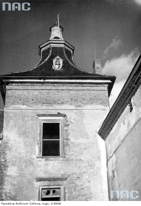 Вежа Олеського замку. Фото 1939-1943 рр.