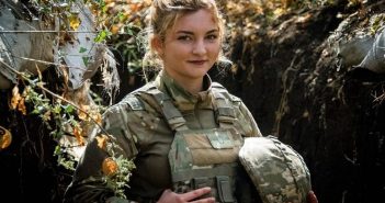 Побратими називають її Романівна: У зоні ООС воює дівчина-морпіх зі Львова