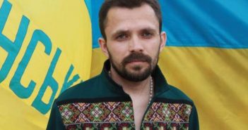 Артем Мирошниченко