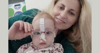 Дівчинка з вагою 480 г потрапила у нову сім’ю
