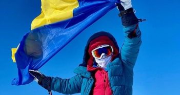 Львів’янка Оксана Літинська зійшла на найвищу гору Антарктиди. Відео