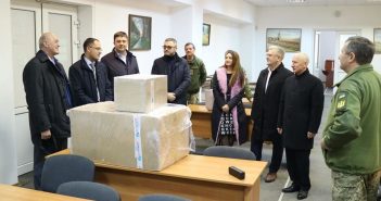 Львівські судді відмовились від корпоративу і допомогли військовому госпіталю