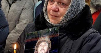 Священник назвав загиблого "кіборга" братовбивцею і вигнав сім'ю з храму
