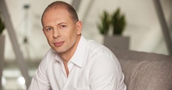 Олег Вишняков