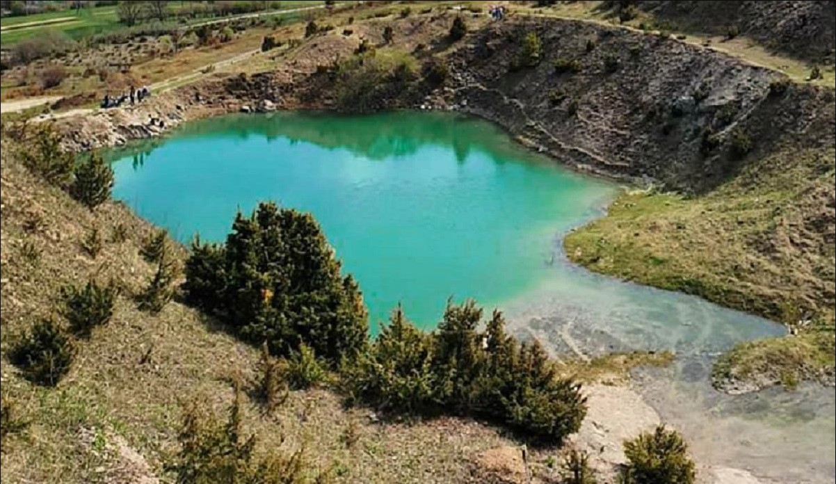 Турківський кар'єр (Блакитне озеро)